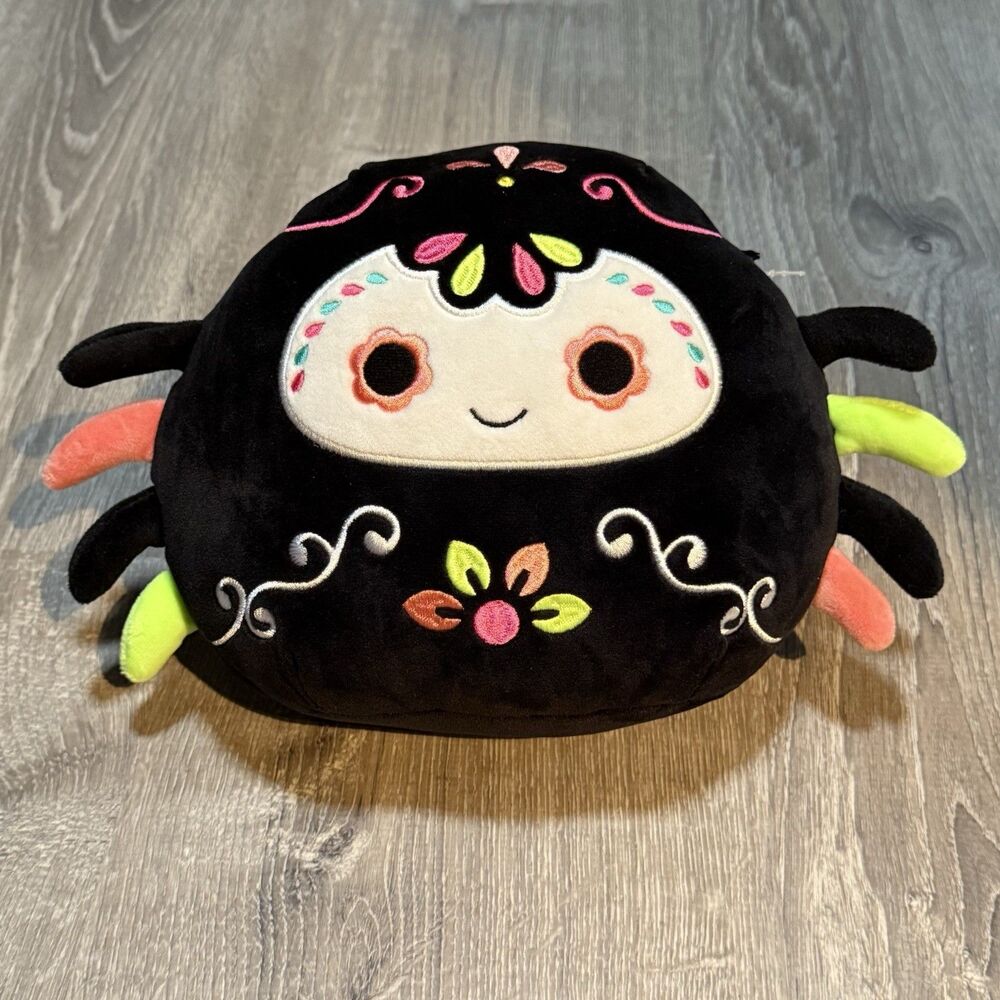 Squishmallows Gjemal Spider Plush – Halloween Día de los Muertos 8” – NWT